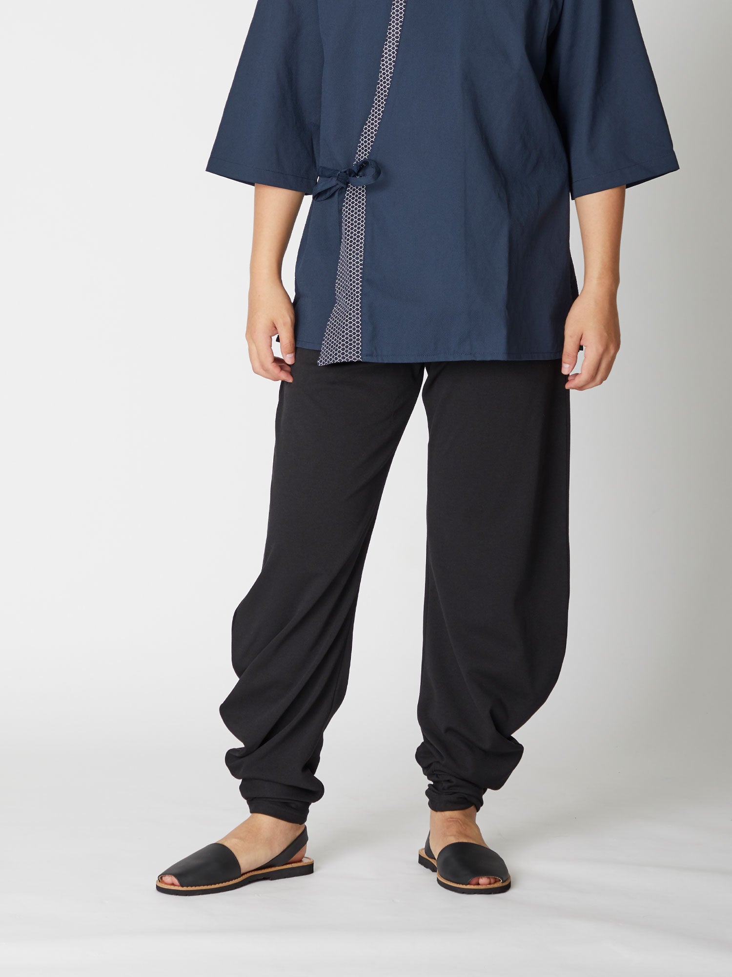 【アウトレット】4250　兼用ニットカーブパンツ