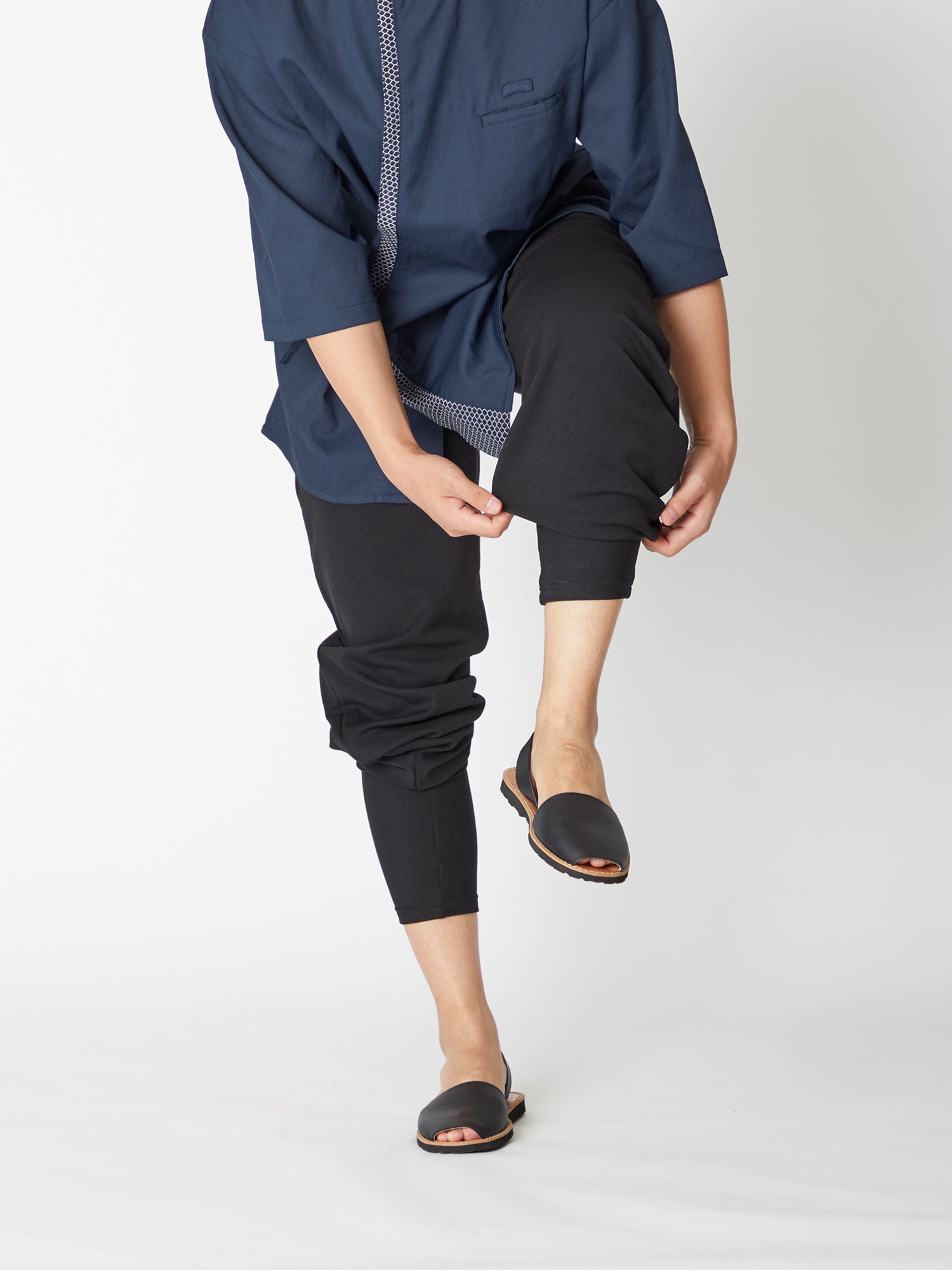 【アウトレット】4250　兼用ニットカーブパンツ